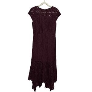 Banana Republic Red Purple Wine Lace Fitted Short‎ Sleeve Dress Women’s Size 4